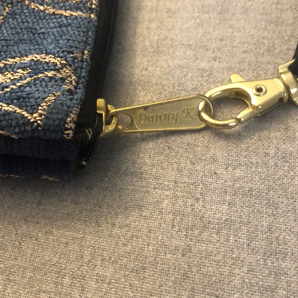 Hand bag - Picture 2 of 4